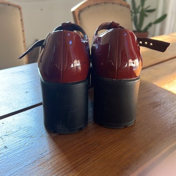 Chunky Patent Leather Oxblood Mary Jane's size 40 - Picture 4 of 5